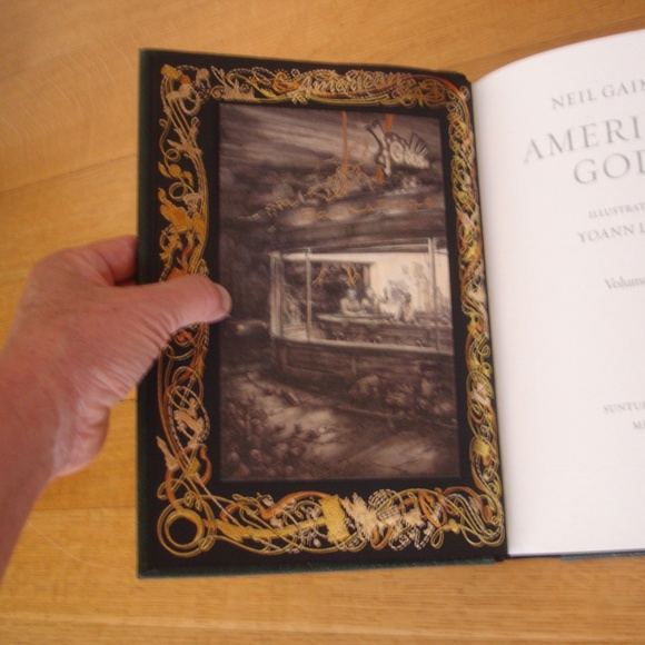 AMERICAN GODS: Neil Gaiman Suntup Signed Numbered Edition w/ Traycase, Sale! - Picture 4 of 16